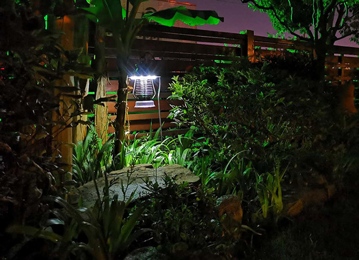 园林景观太阳能灭蚊灯案例-合肥大观园灭蚊灯项目一角